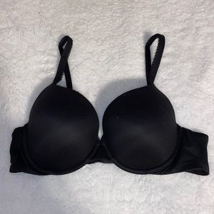 ☀️ Black Victoria’s Secret Bra